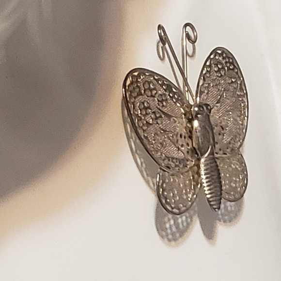 Vintage Butterfly Brooch, Filigree Silver Tone Pin - Picture 3 of 6